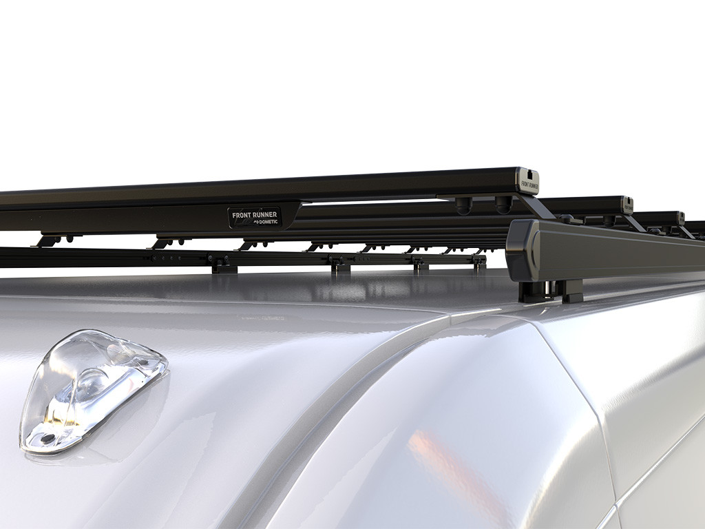 RAM Pro Master 3500 (159" WB/EXT High Roof) (2014-nykyinen) Slimpro pakettiautoteline - valmistajalta Front Runner 3