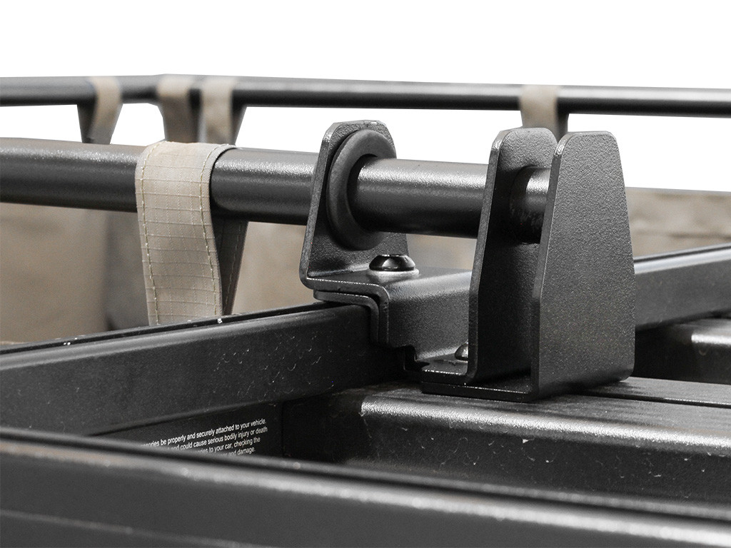 Rack Mount -suihkukaappi - valmistaja Front Runner 1