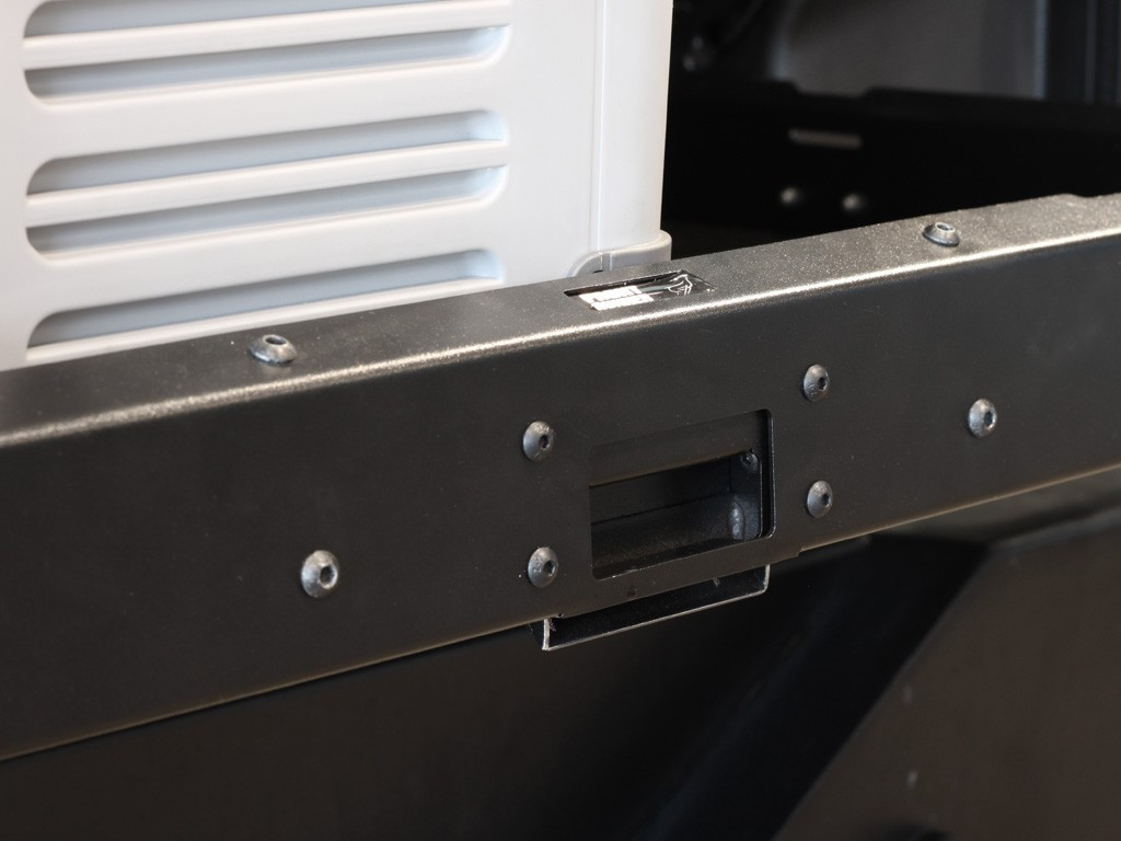 Jeep Wrangler JKU Cargo Slide - Front Runner 5