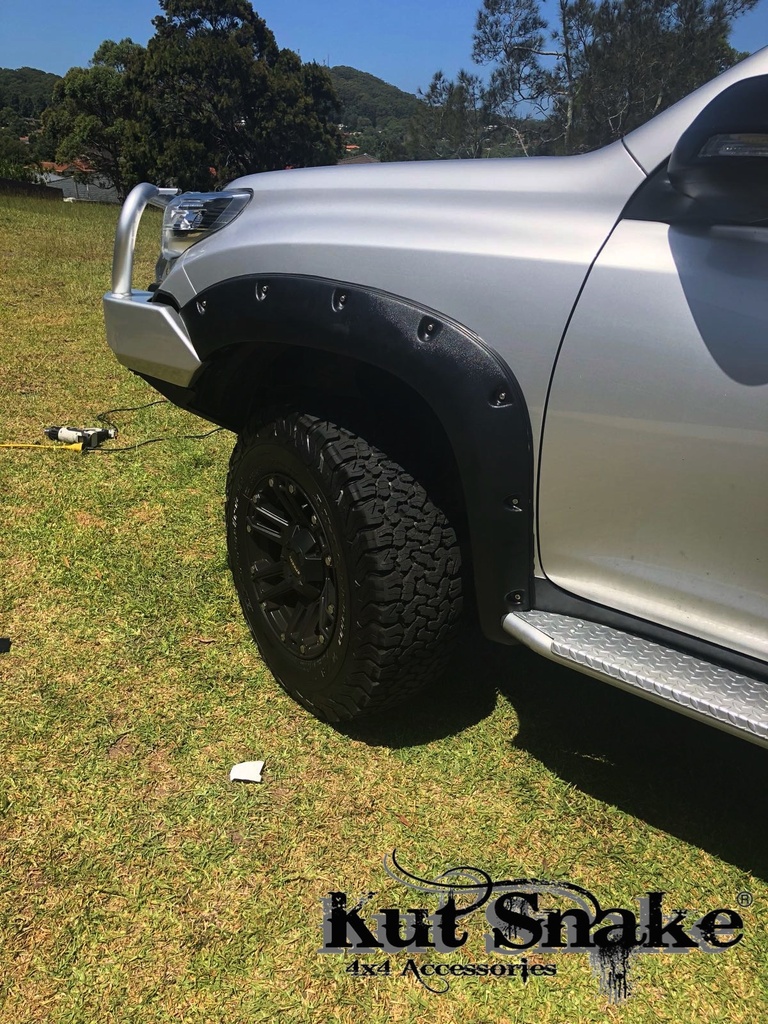 Lokasuojan levike, Toyota Land Cruiser 150 12