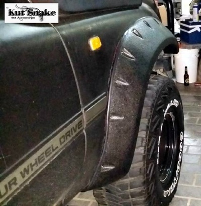 Lokasuojan levike, Toyota Land Cruiser 80 MONSTER 95mm 3