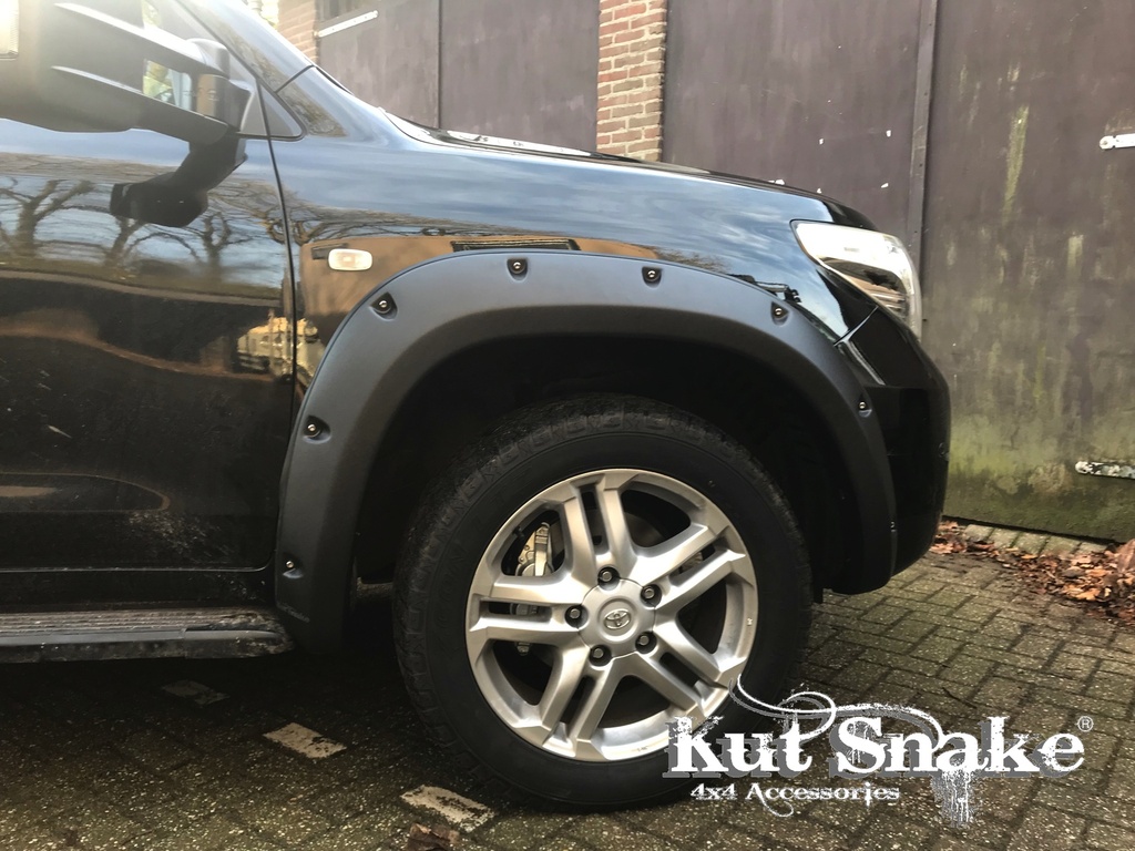 Fender Flares Toyota LC200 21