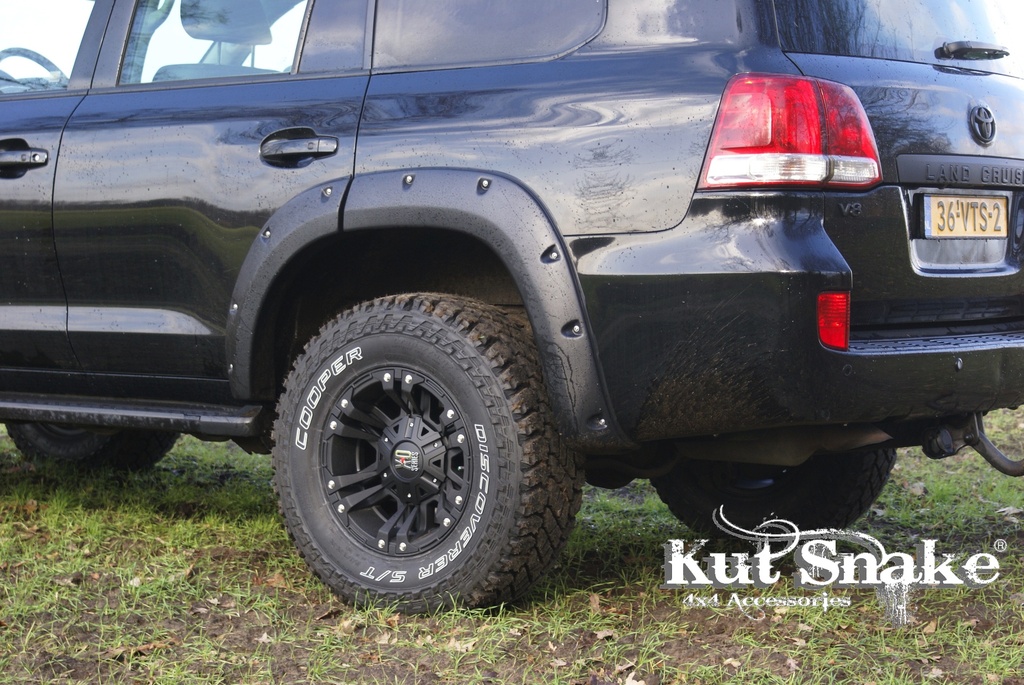 Fender Flares Toyota LC200 23