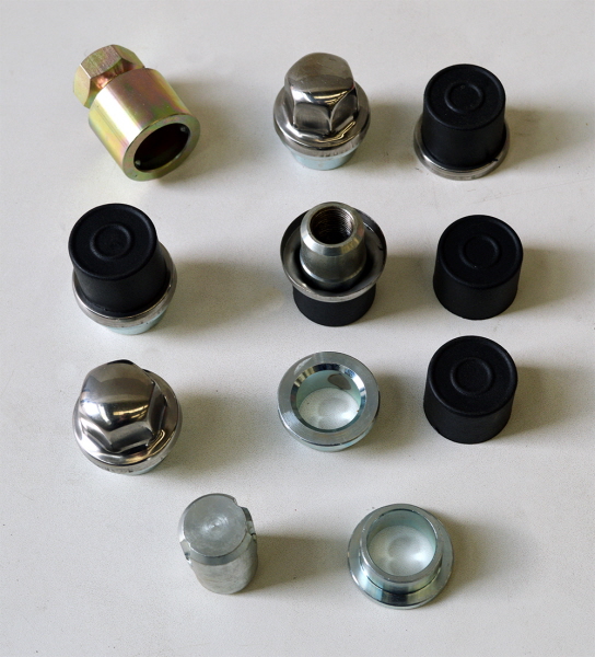 LOCKING  NUT KIT ALLOY WHEEL LAND ROVER