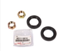 Transfer case seals