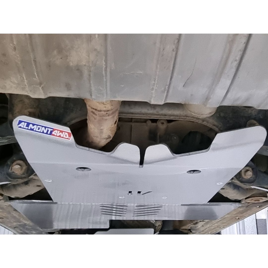 Rear differential skid plate for VW Touareg and Cayenne