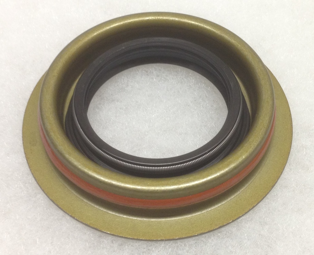 Pinion SEAL CHR 8.25
