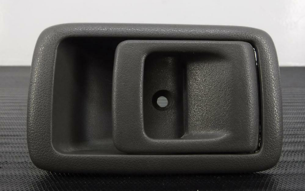 dörr handtag höger sida