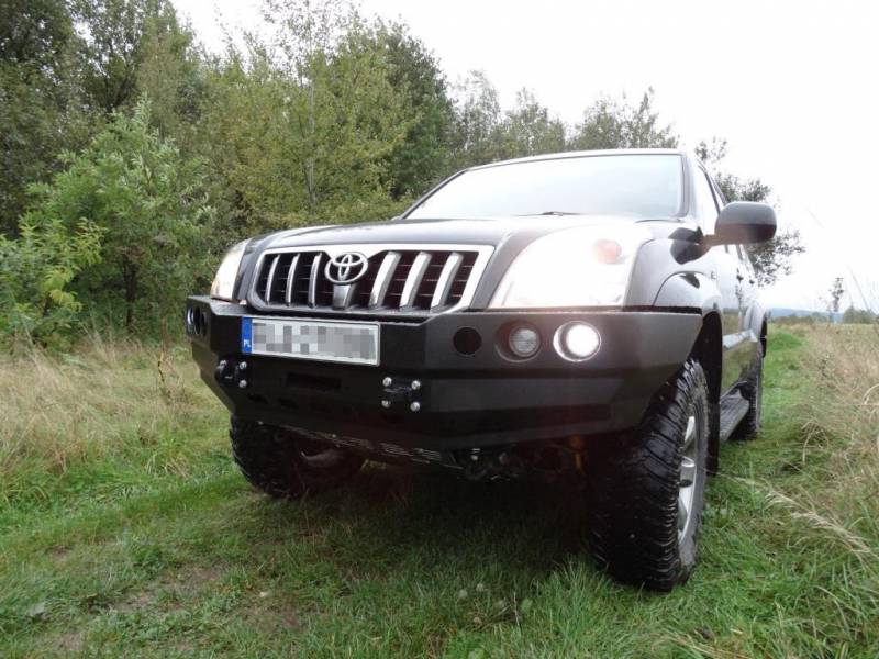 fram stötfångare withOUT BULLBAR för modelS with Plast framE skärmar TOYOTA LAND CRUISER J120 02-09
