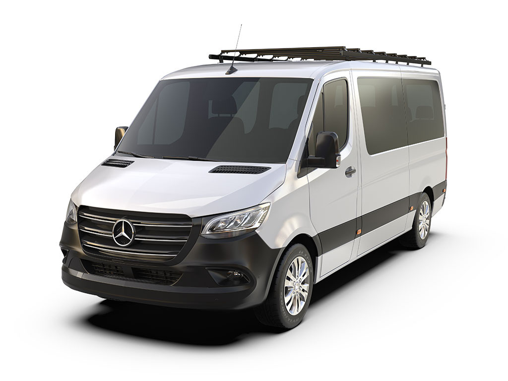 Mercedes Benz Sprinter (L2H1/144in MWB/Standard Roof) (2007-Current) Slimpro Van Rack Kit - av Front Runner