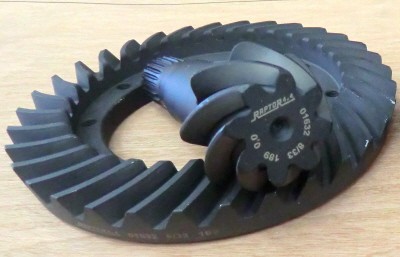 4.10 HD bak Kronfälg och pinion defender 110 P38 axel